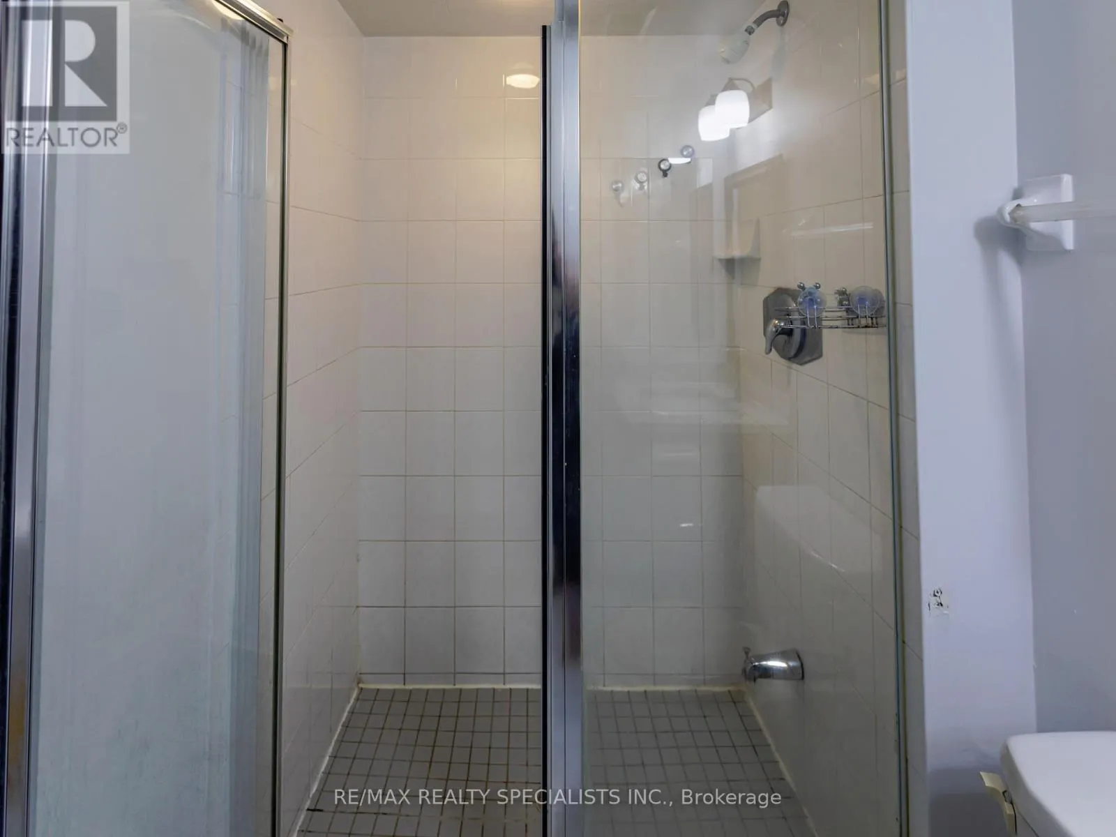 # 1211 - 135 HILLCREST AVENUE
