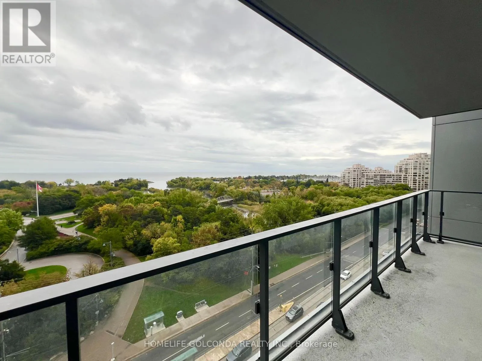 1110 - 2200 LAKE SHORE BOULEVARD W