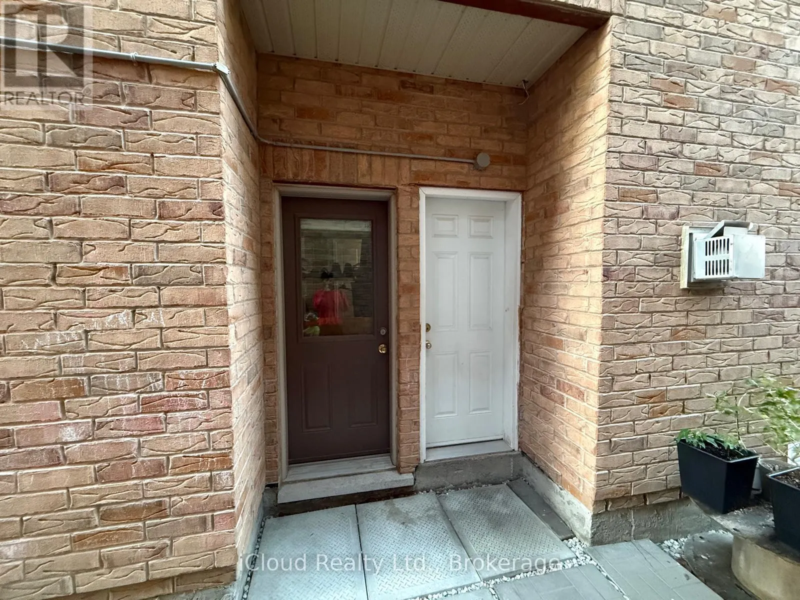 61 TEMPLEHILL ROAD