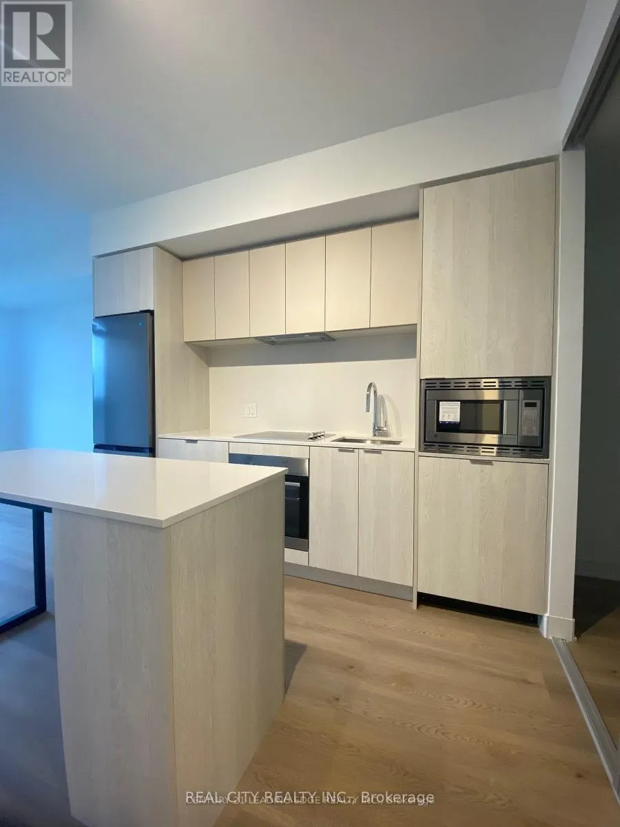 907 - 86 DUNDAS STREET E
