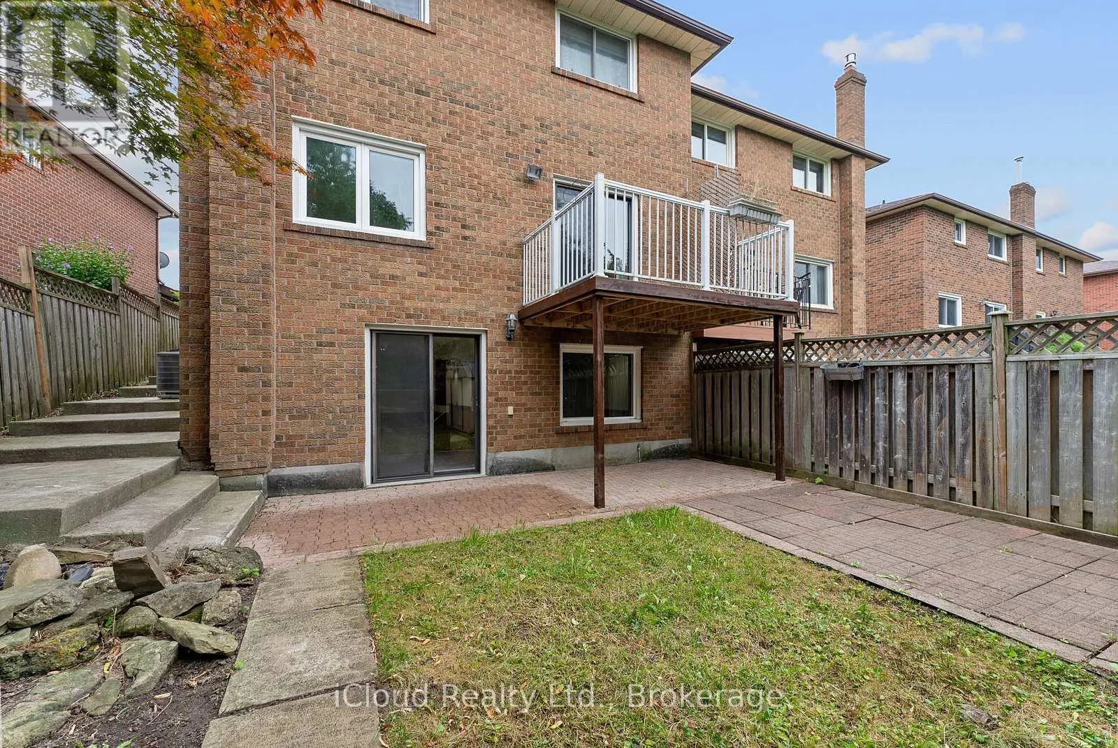 75 BREMEN LANE