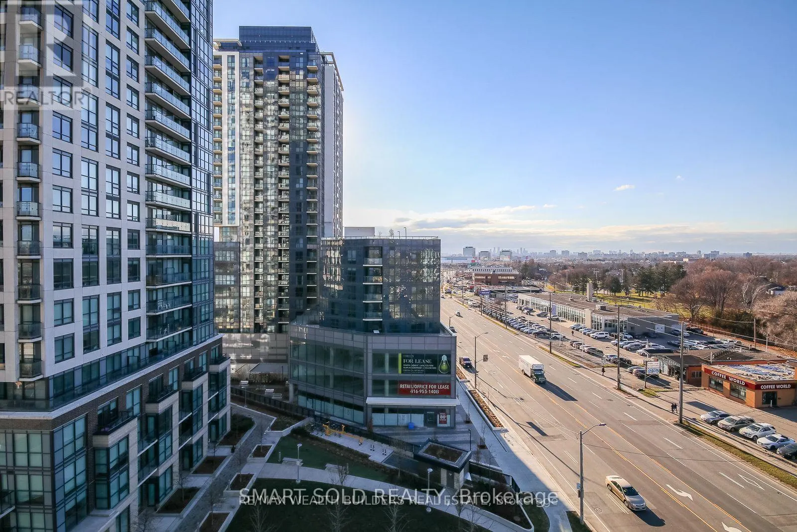 304 - 30 SAMUEL WOOD WAY