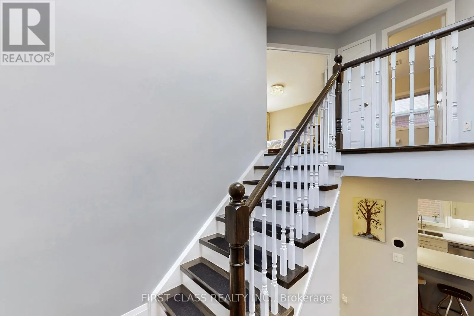 5244 FLORAL HILL CRESCENT