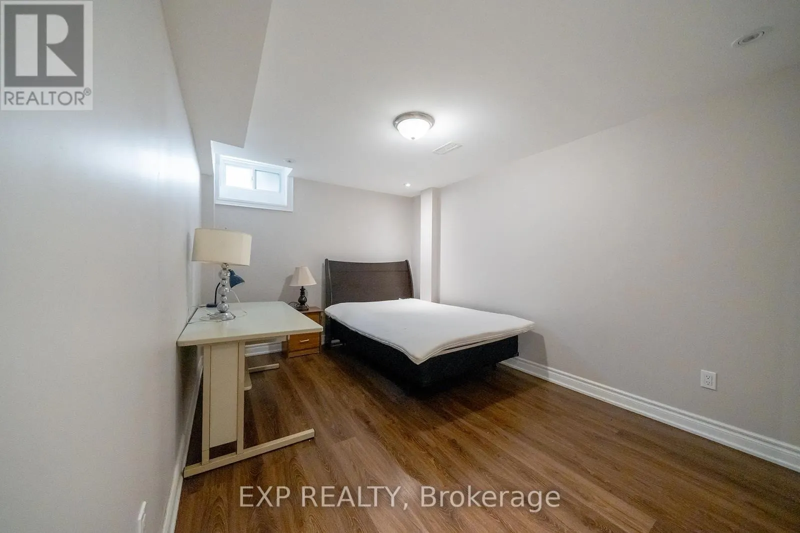 5400 MIDDLEPORT CRESCENT