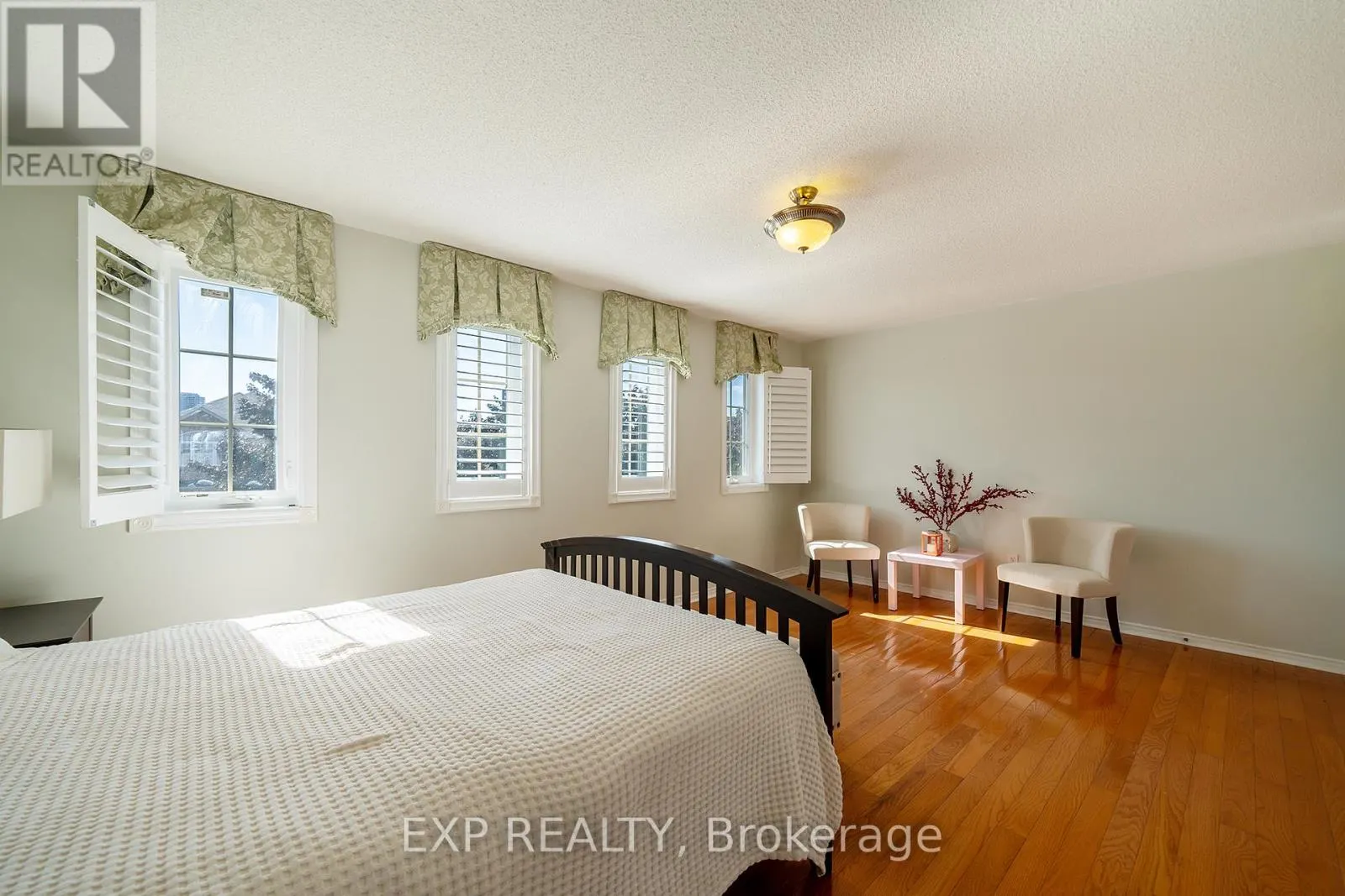 5400 MIDDLEPORT CRESCENT