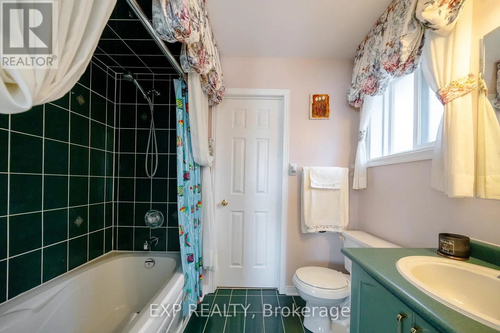 5400 MIDDLEPORT CRESCENT