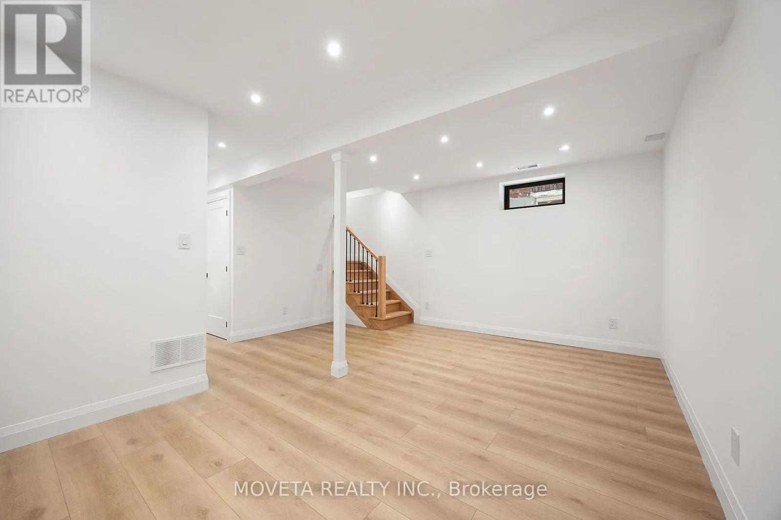4 MAHONEY AVENUE