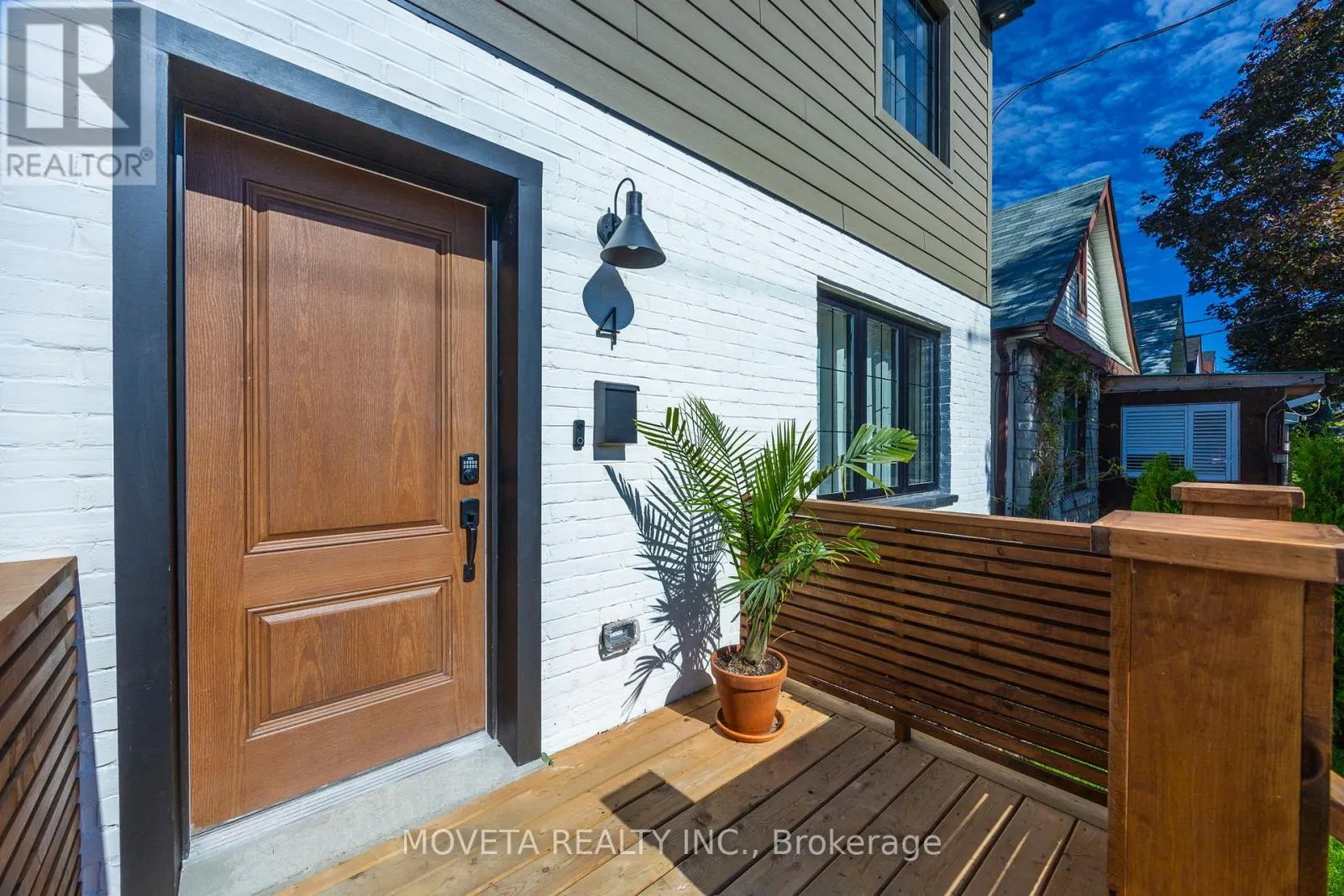 4 MAHONEY AVENUE