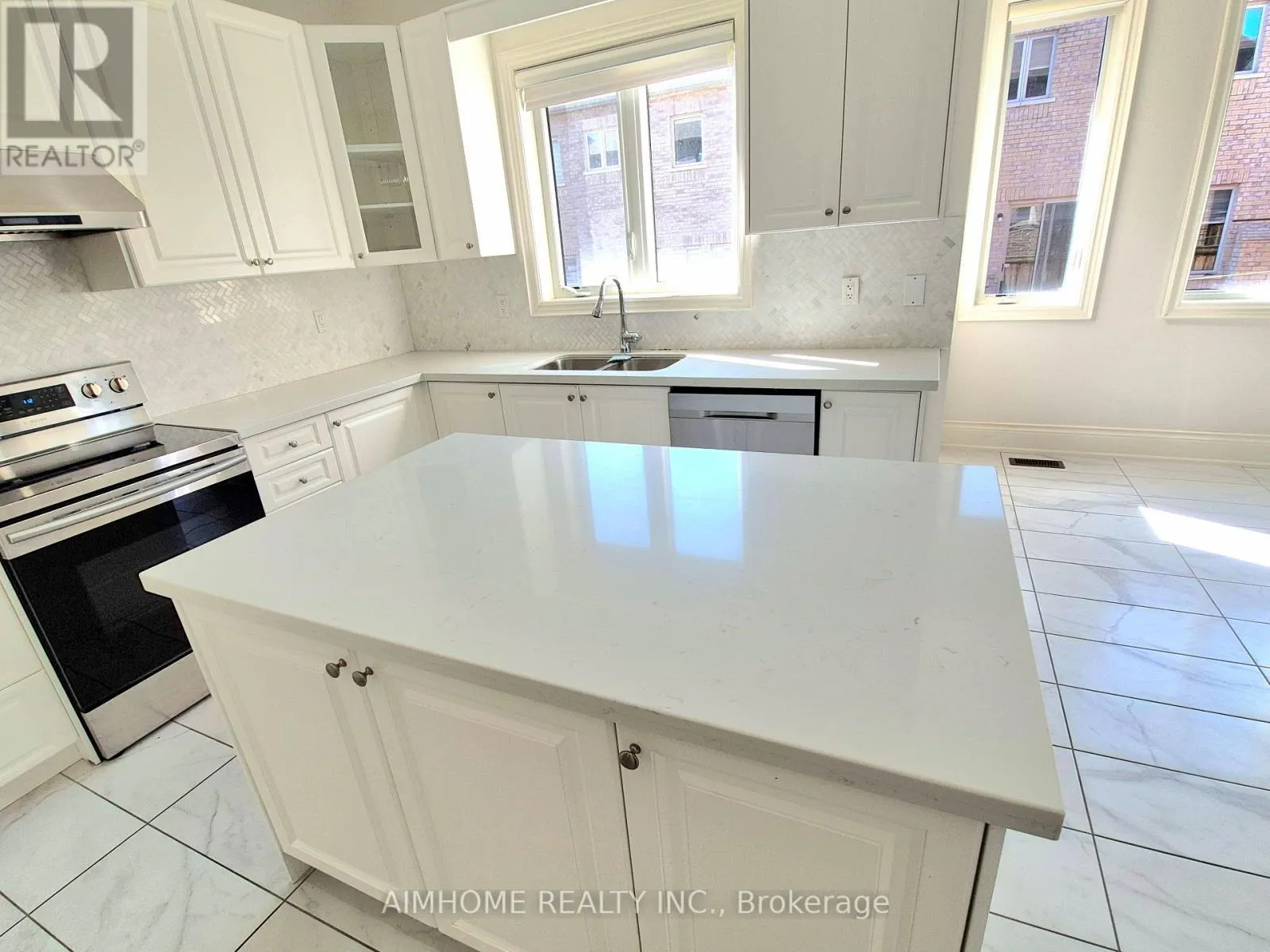 3192 MEADOW MARSH CRESCENT