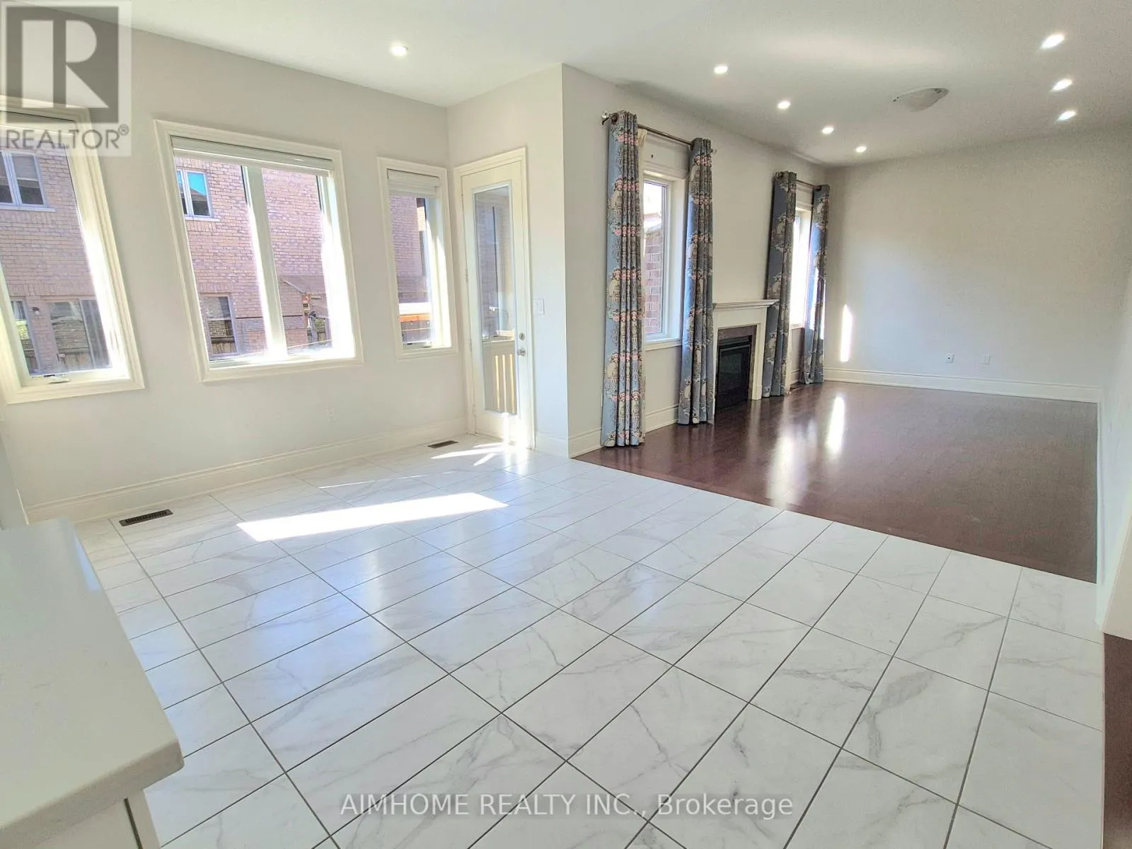 3192 MEADOW MARSH CRESCENT