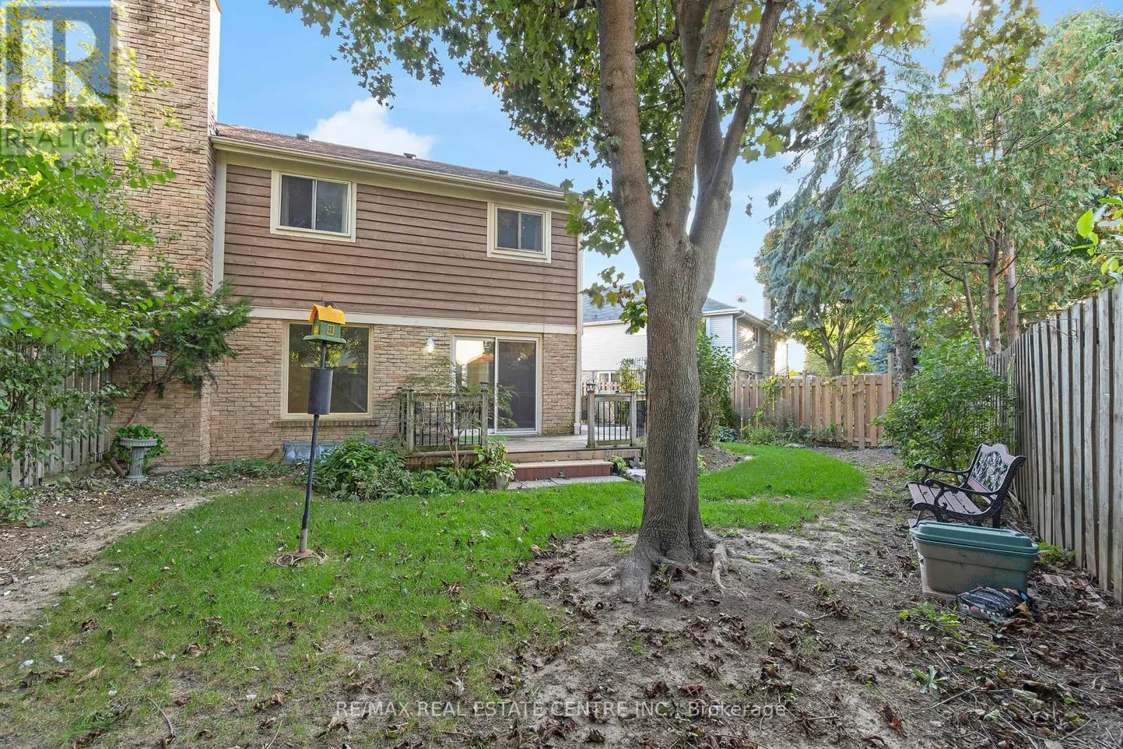 24 THATCHER COURT