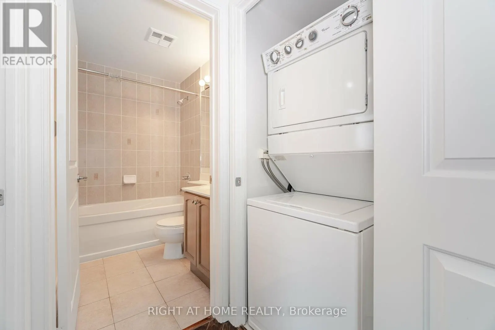 1002 - 70 ABSOLUTE AVENUE