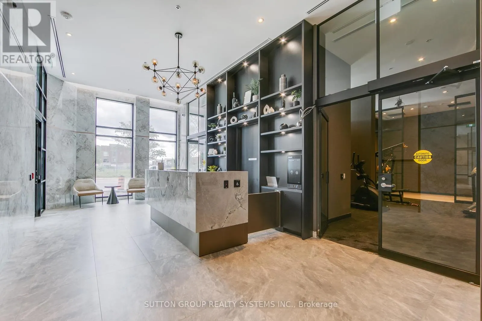 612 - 3005 PINE GLEN ROAD