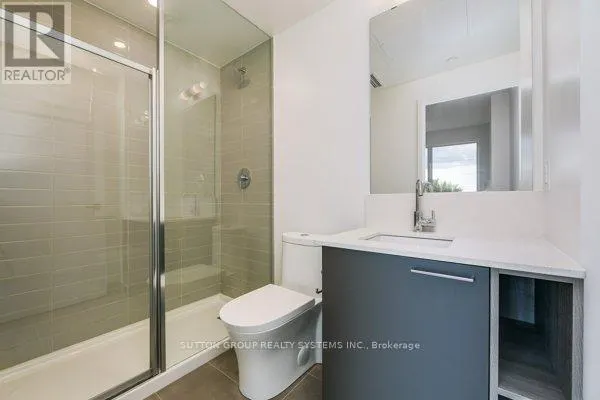 204 - 3005 PINE GLEN ROAD