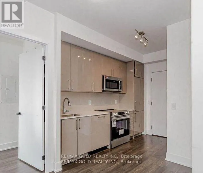 723 - 2450 OLD BRONTE ROAD W