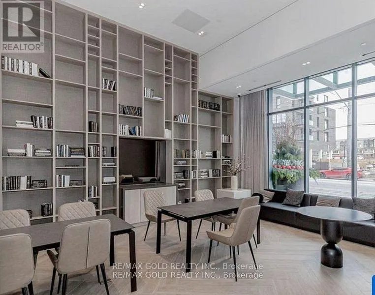 723 - 2450 OLD BRONTE ROAD W