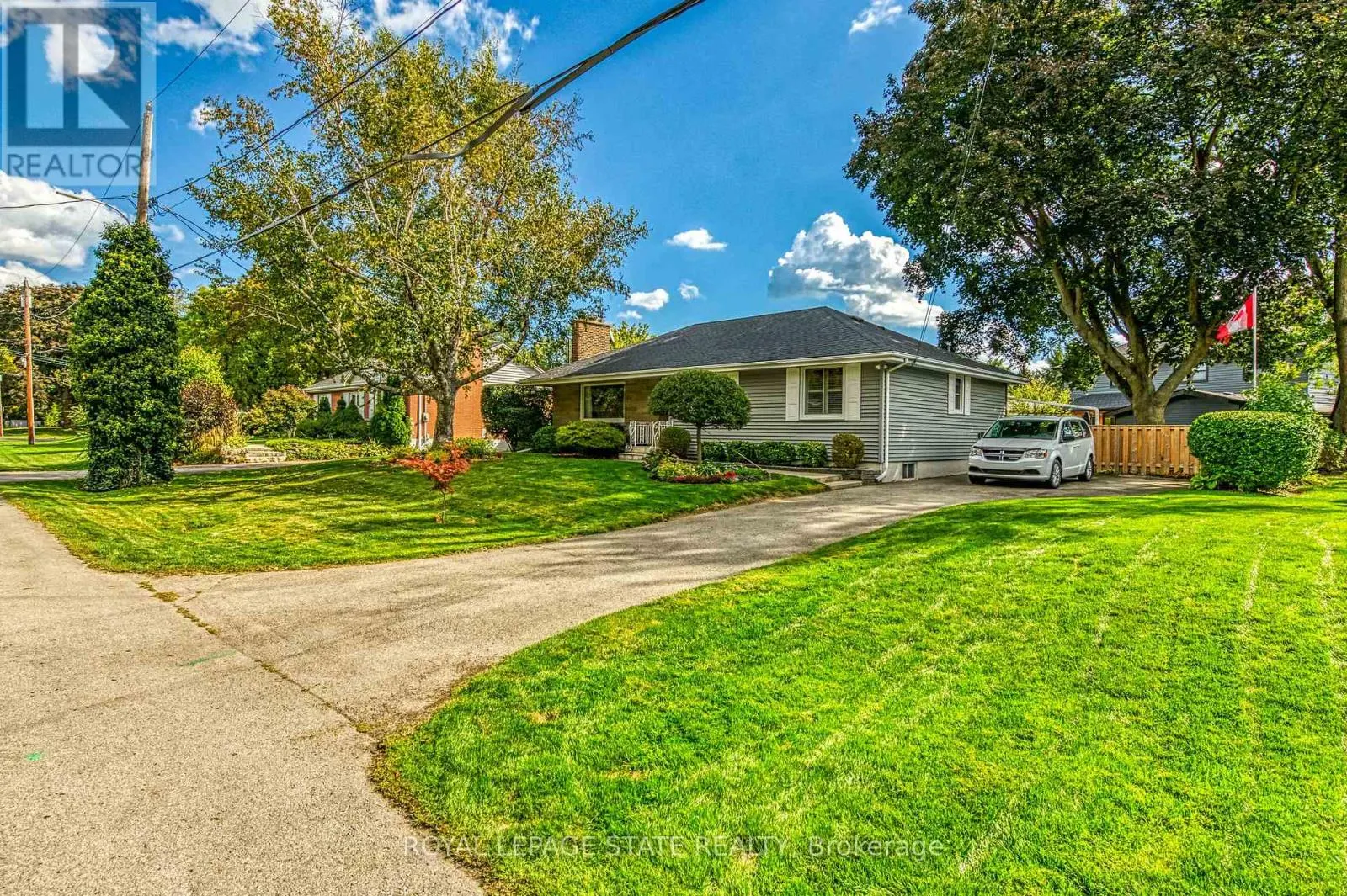 1040 CEDAR AVENUE