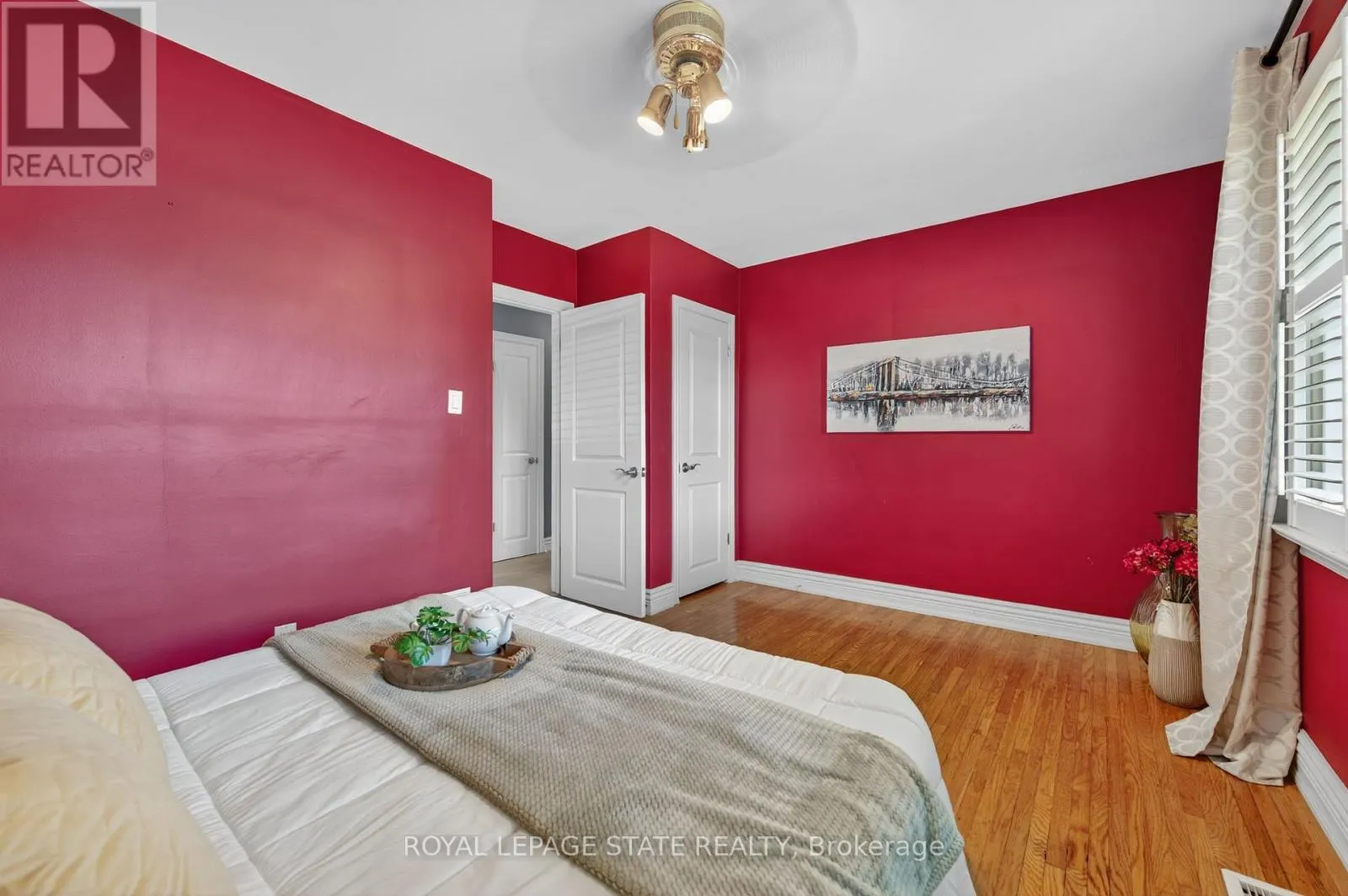1040 CEDAR AVENUE