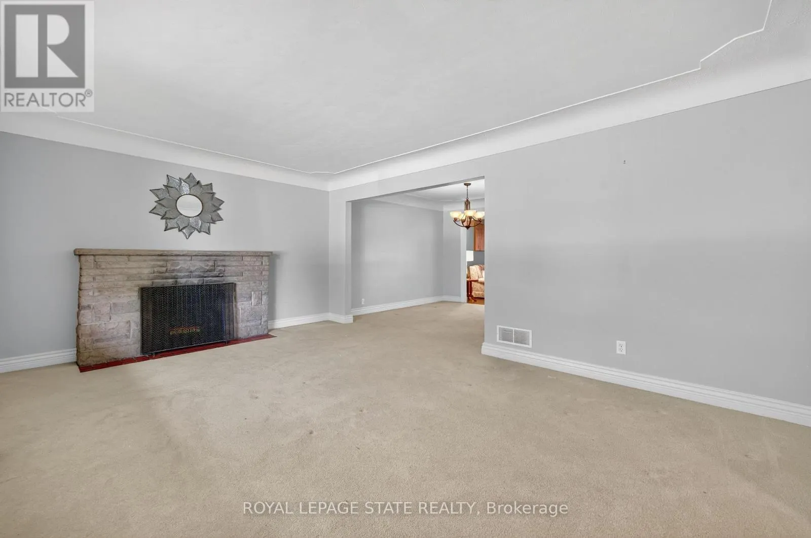 1040 CEDAR AVENUE