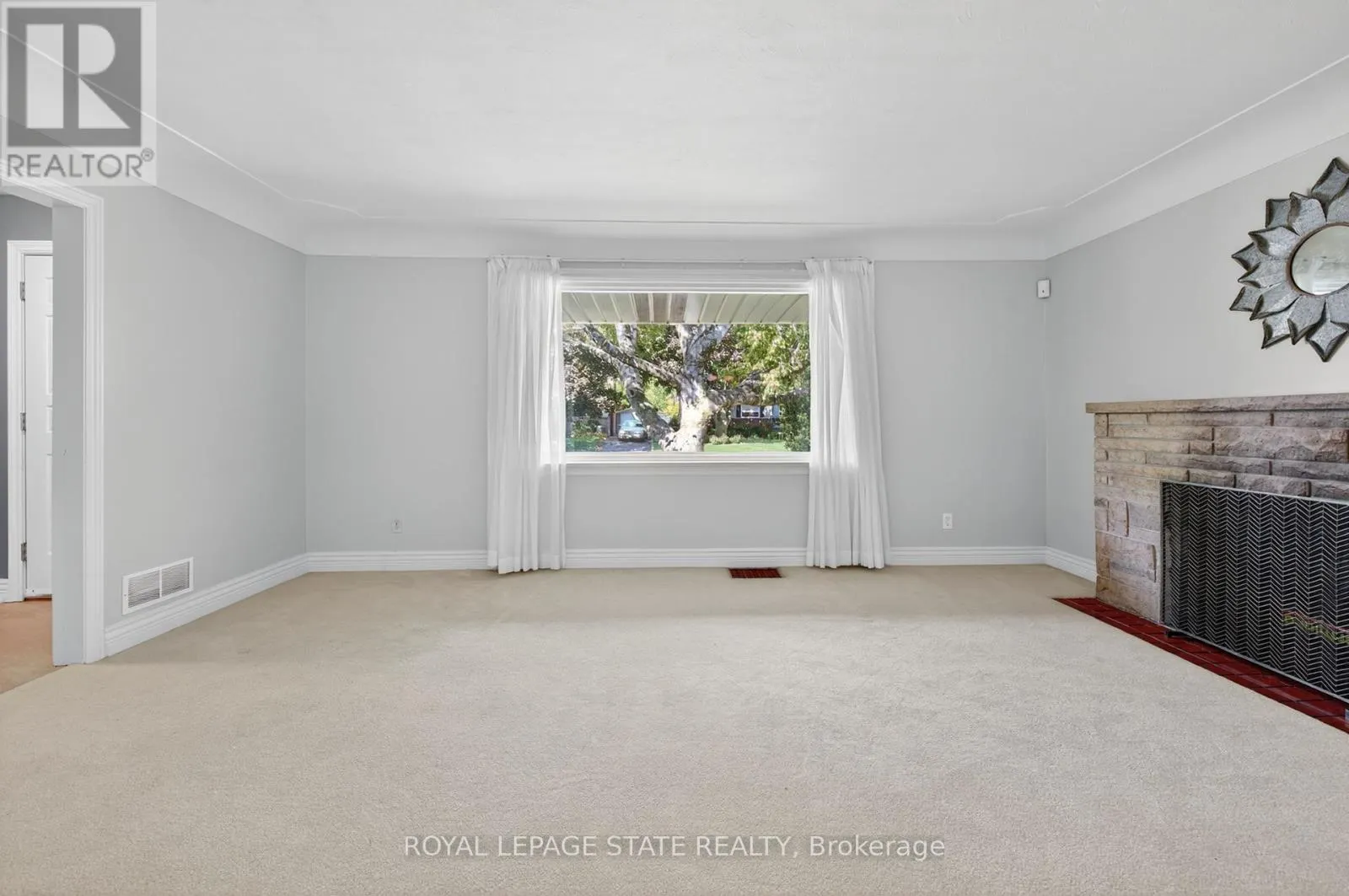 1040 CEDAR AVENUE