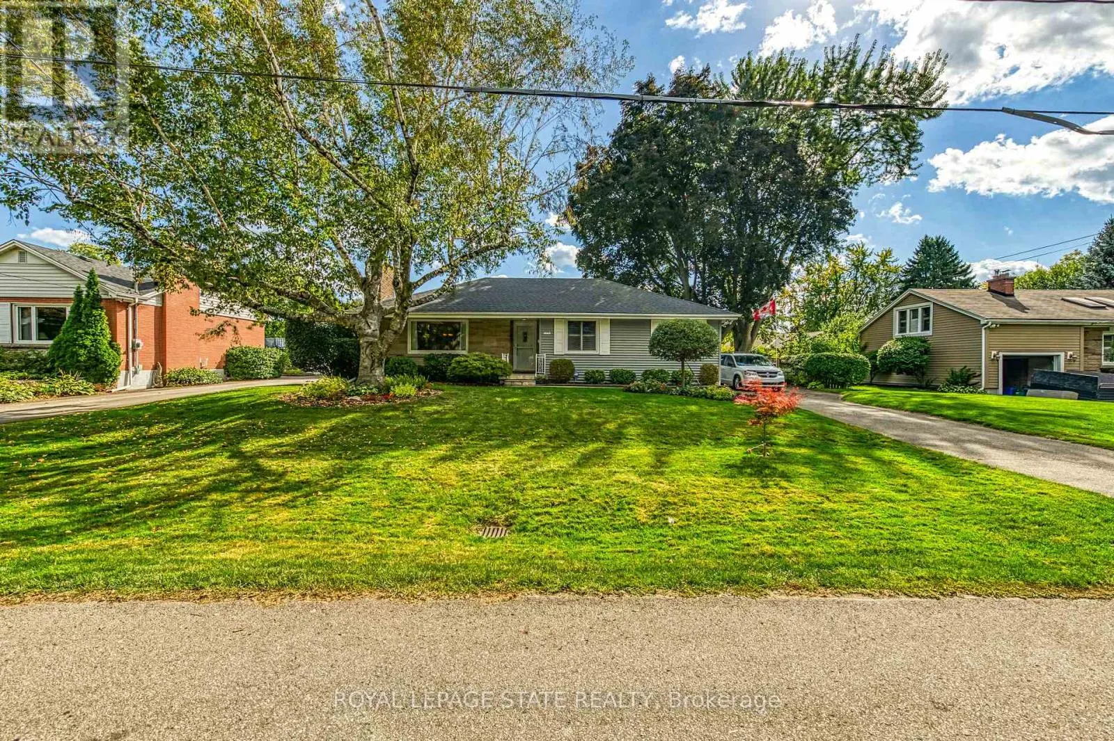 1040 CEDAR AVENUE