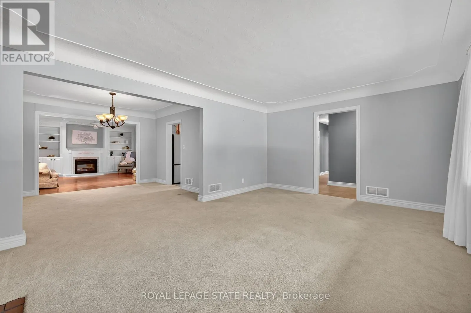 1040 CEDAR AVENUE