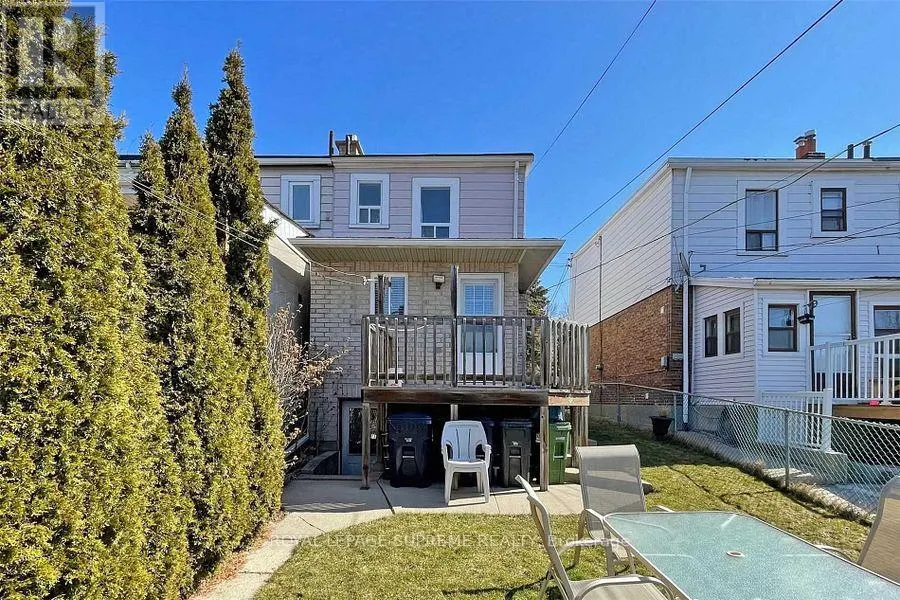 MAIN & SECOND FLOOR - 216 SILVERTHORN AVENUE