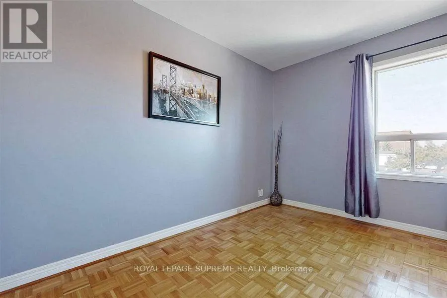 MAIN & SECOND FLOOR - 216 SILVERTHORN AVENUE
