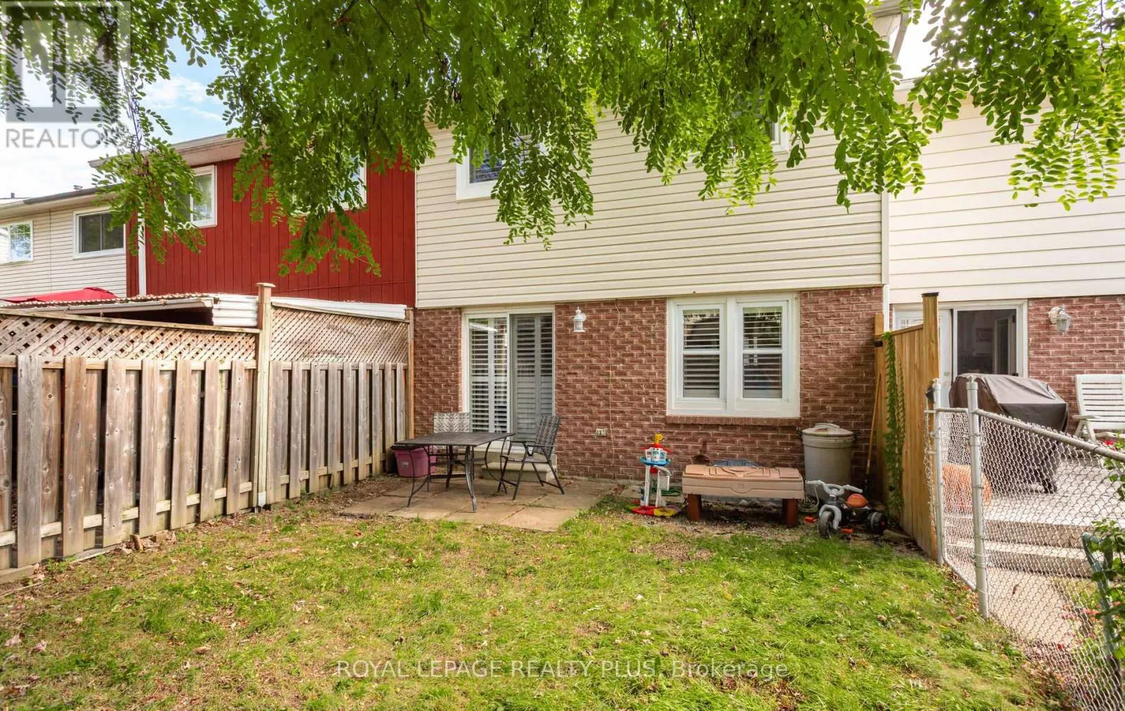 42 GILMORE DRIVE