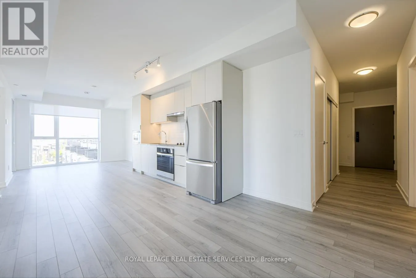 508 - 3079 TRAFALGAR ROAD