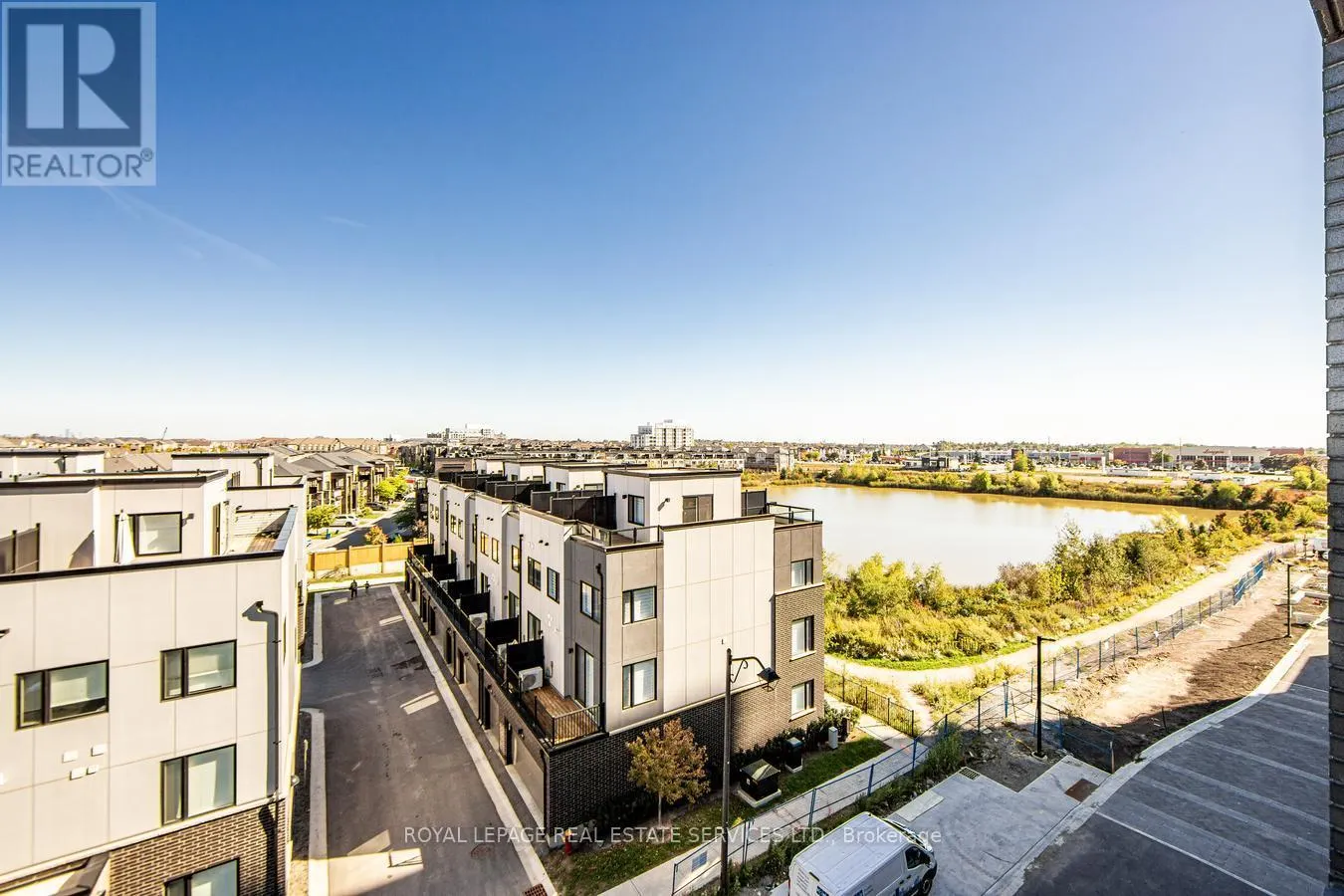 508 - 3079 TRAFALGAR ROAD
