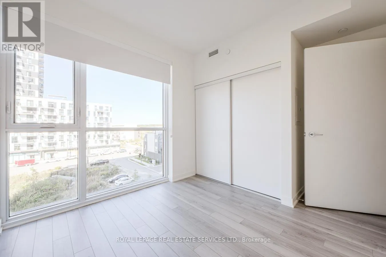 508 - 3079 TRAFALGAR ROAD