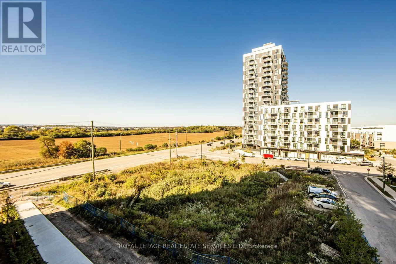508 - 3079 TRAFALGAR ROAD