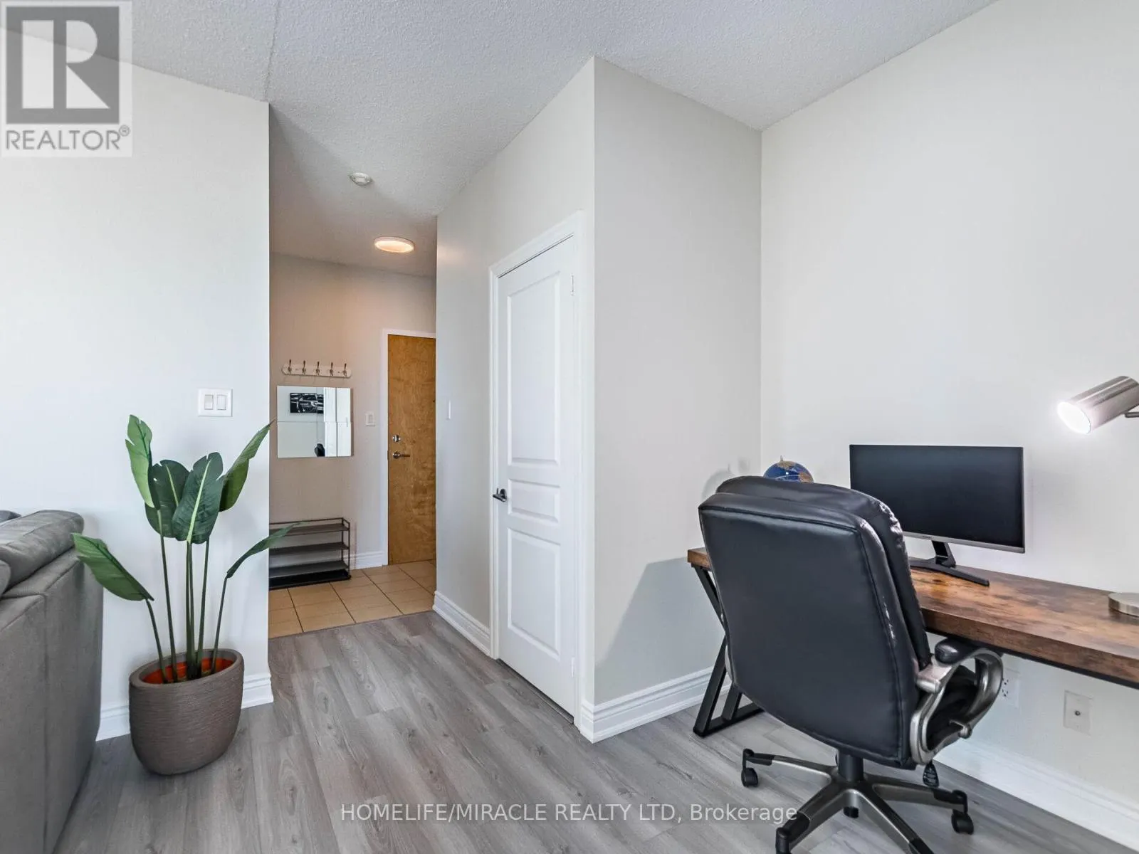 3107 - 3515 KARIYA DRIVE