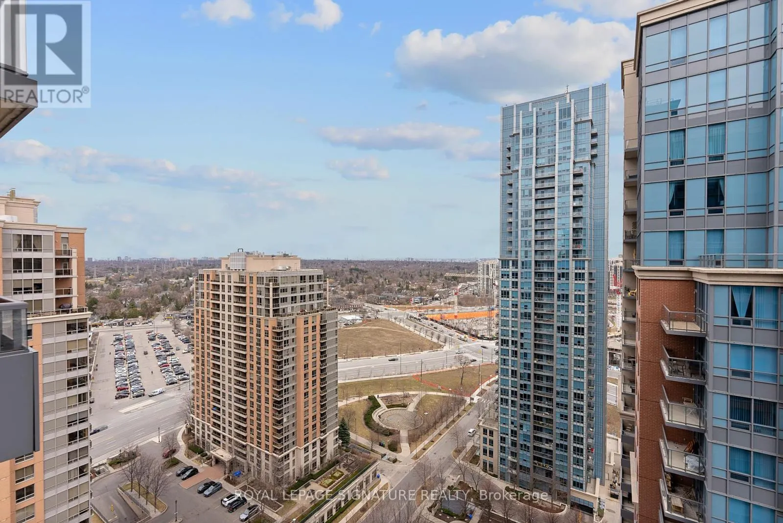 2645 - 35 VIKING LANE