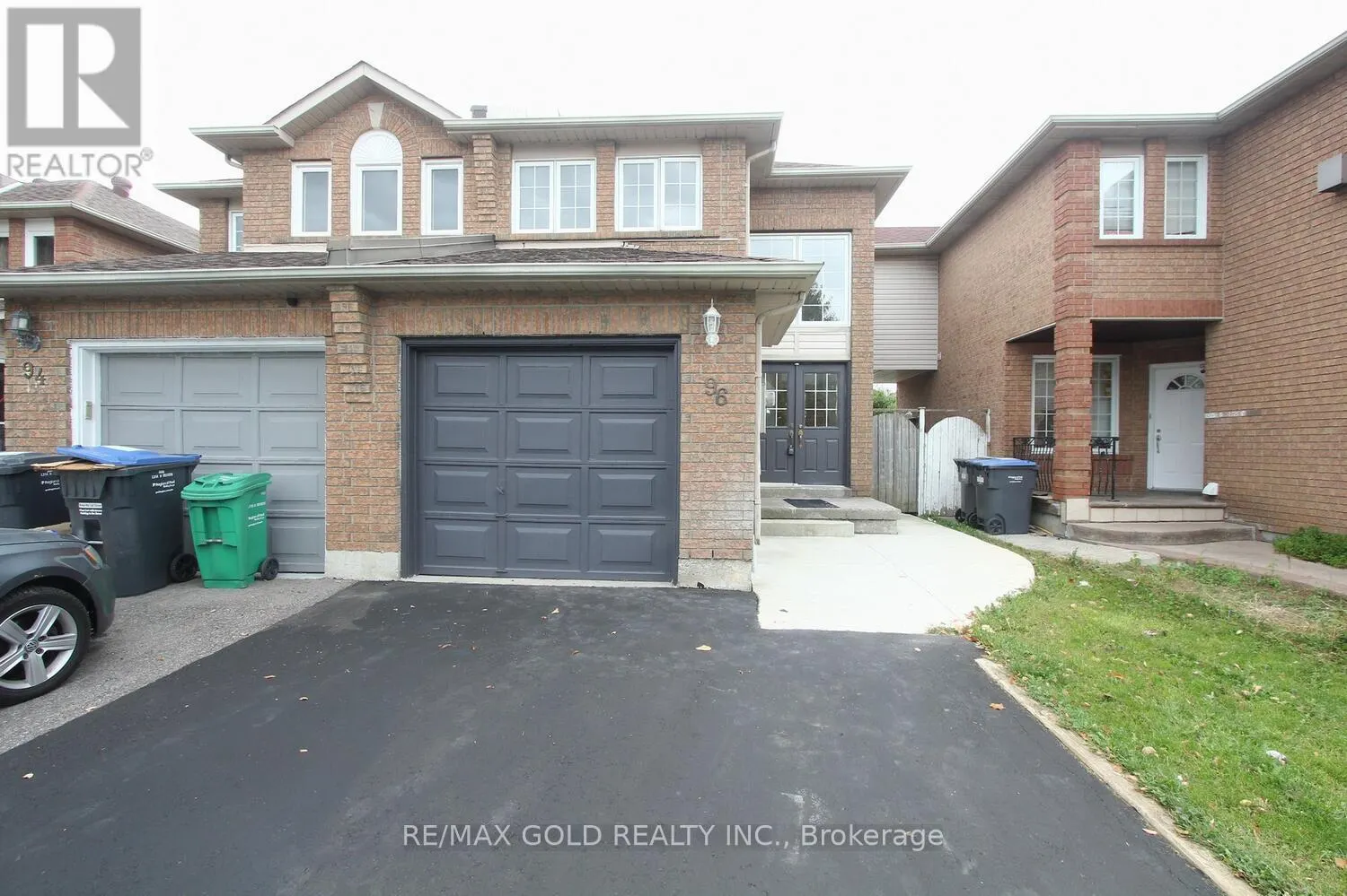 96 LAURAGLEN CRESCENT