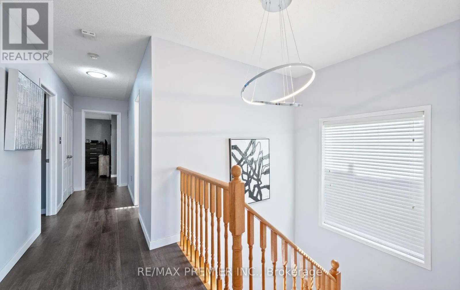 49 FALLSTAR CRESCENT