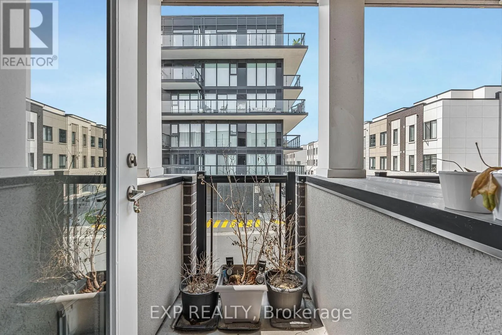 90 - 1121 COOKE BOULEVARD