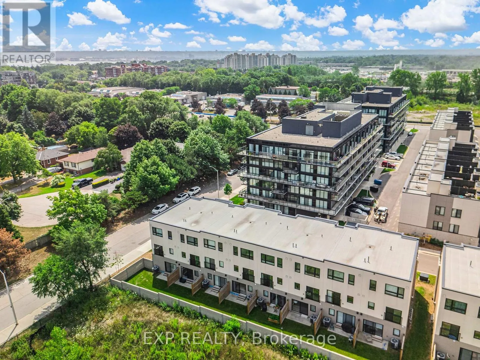 90 - 1121 COOKE BOULEVARD