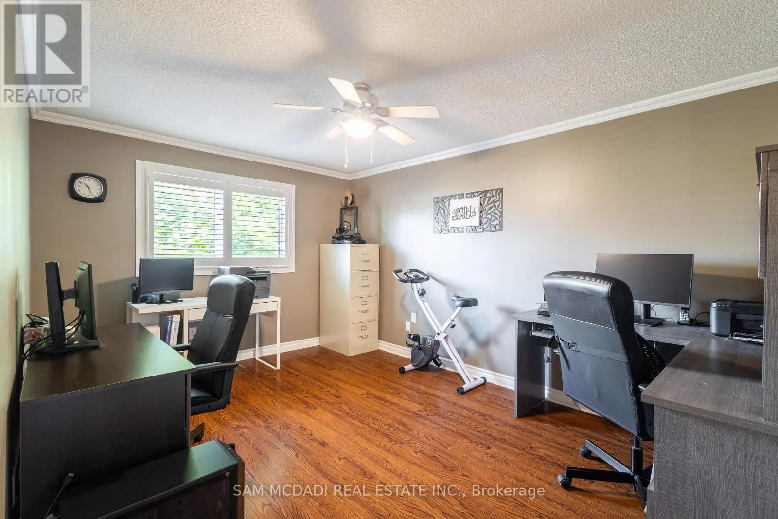 3183 VALCOURT CRESCENT
