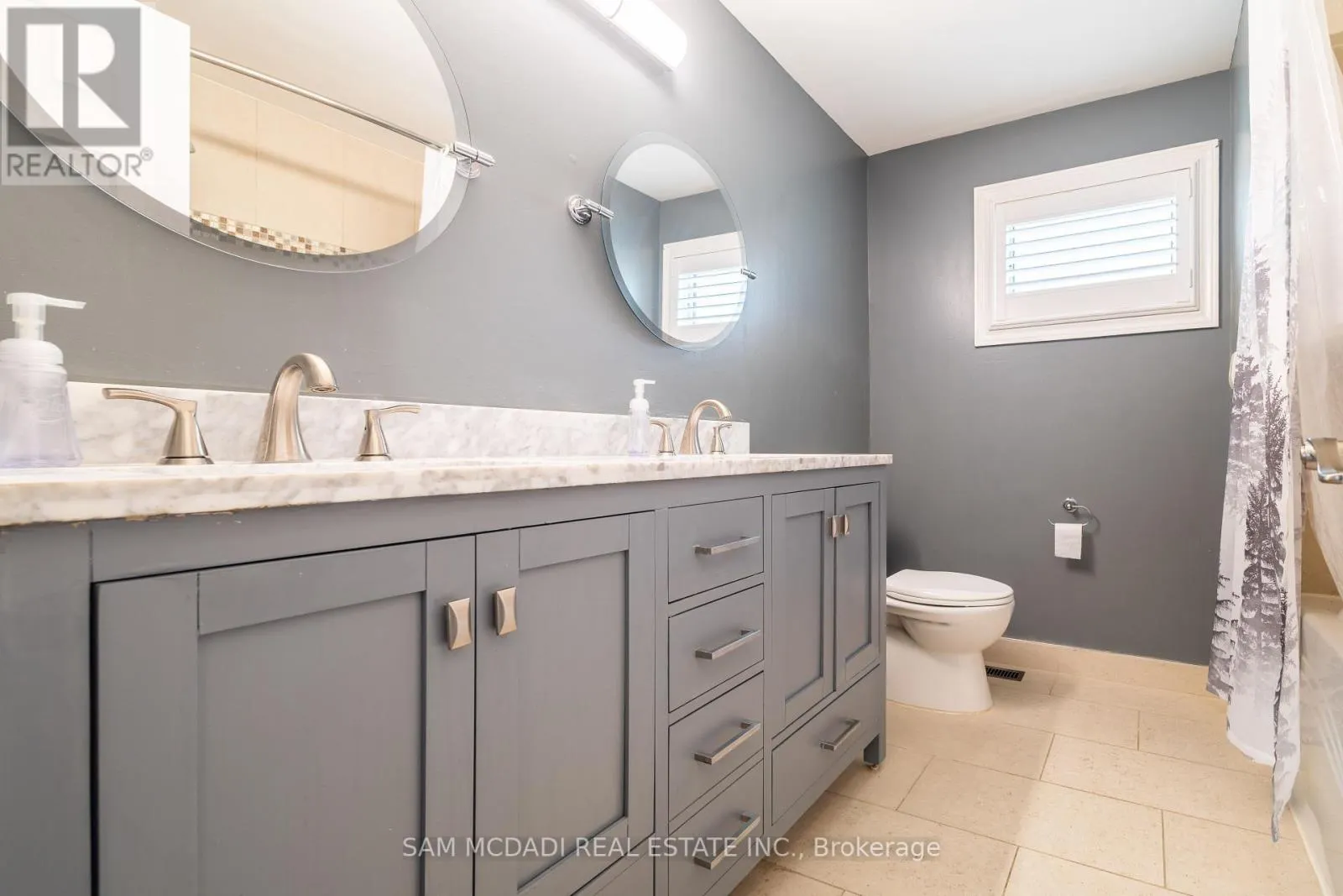3183 VALCOURT CRESCENT