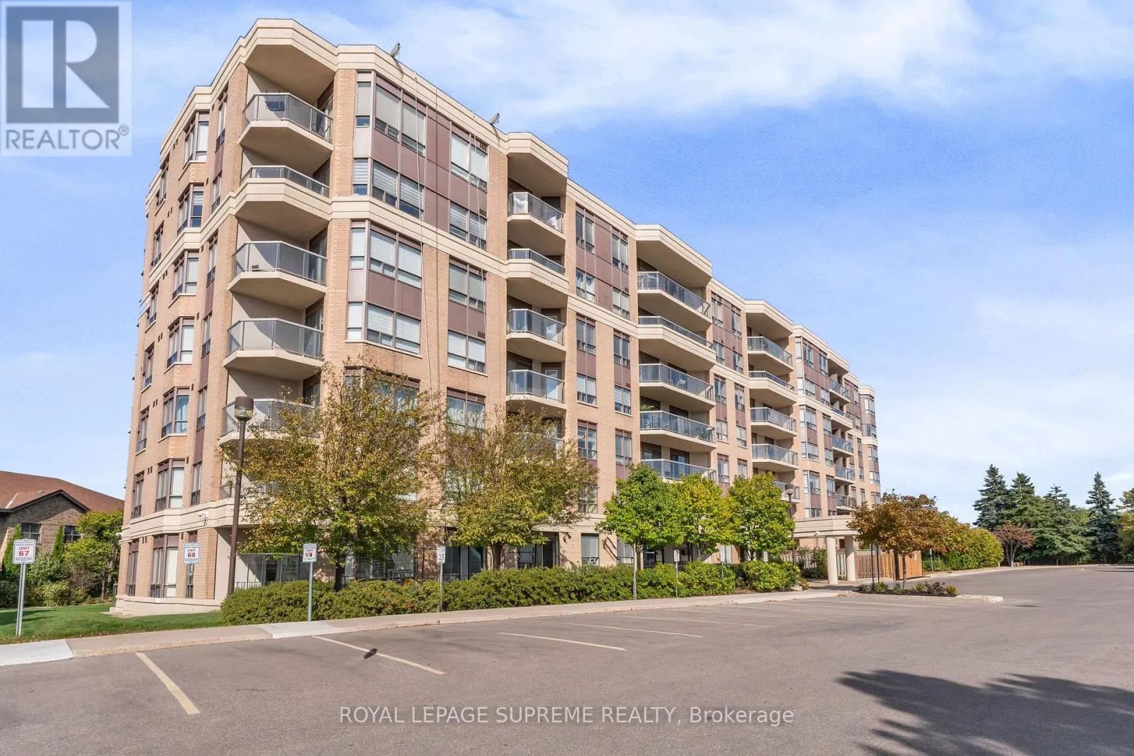 601 - 300 RAY LAWSON BOULEVARD