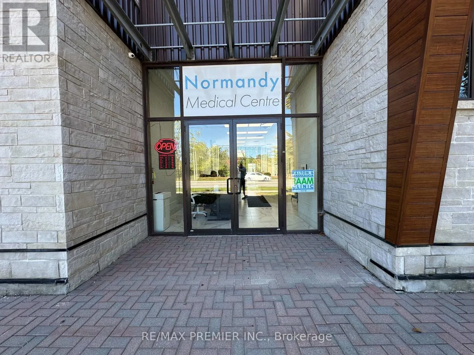 120 GUELPH STREET
