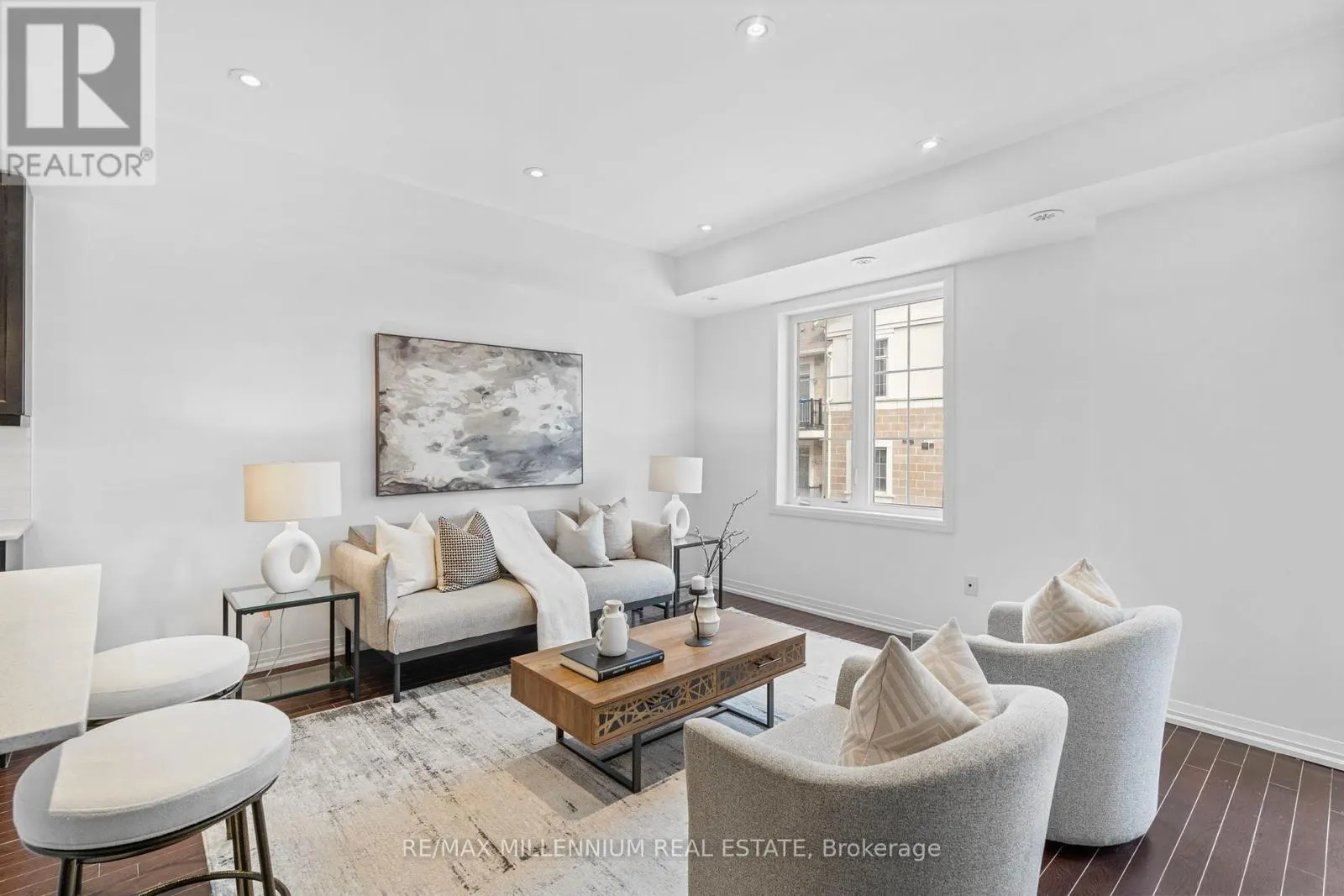 6 - 62 PRESTON MEADOW AVENUE
