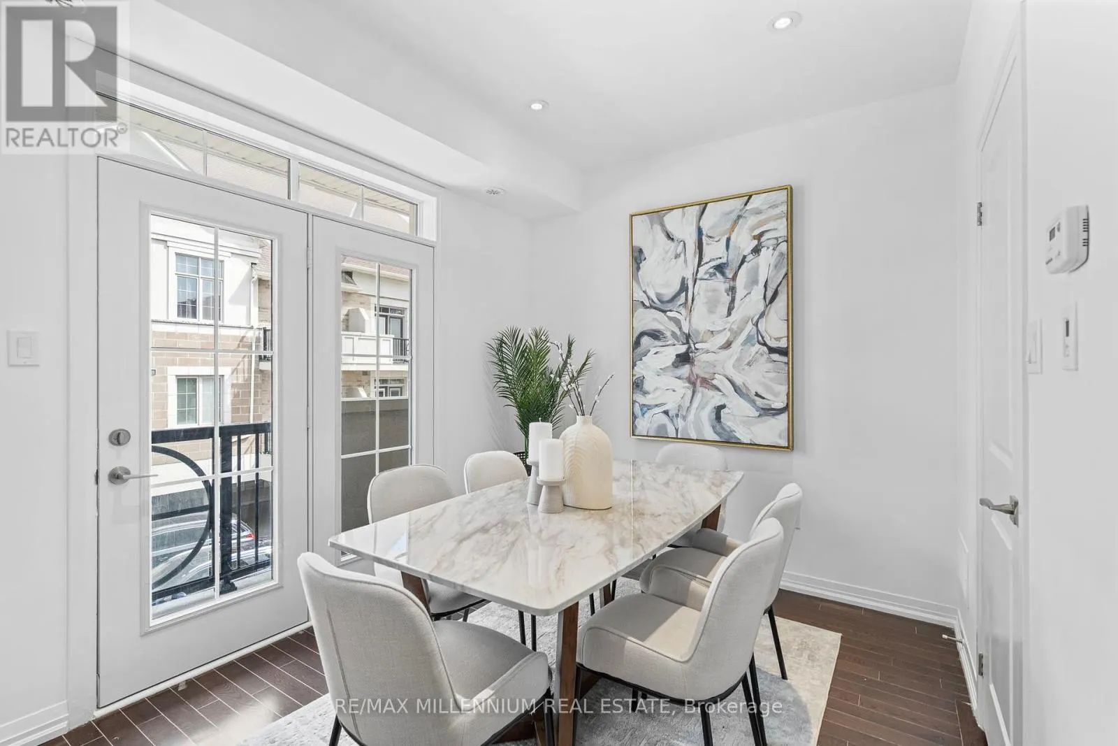 6 - 62 PRESTON MEADOW AVENUE