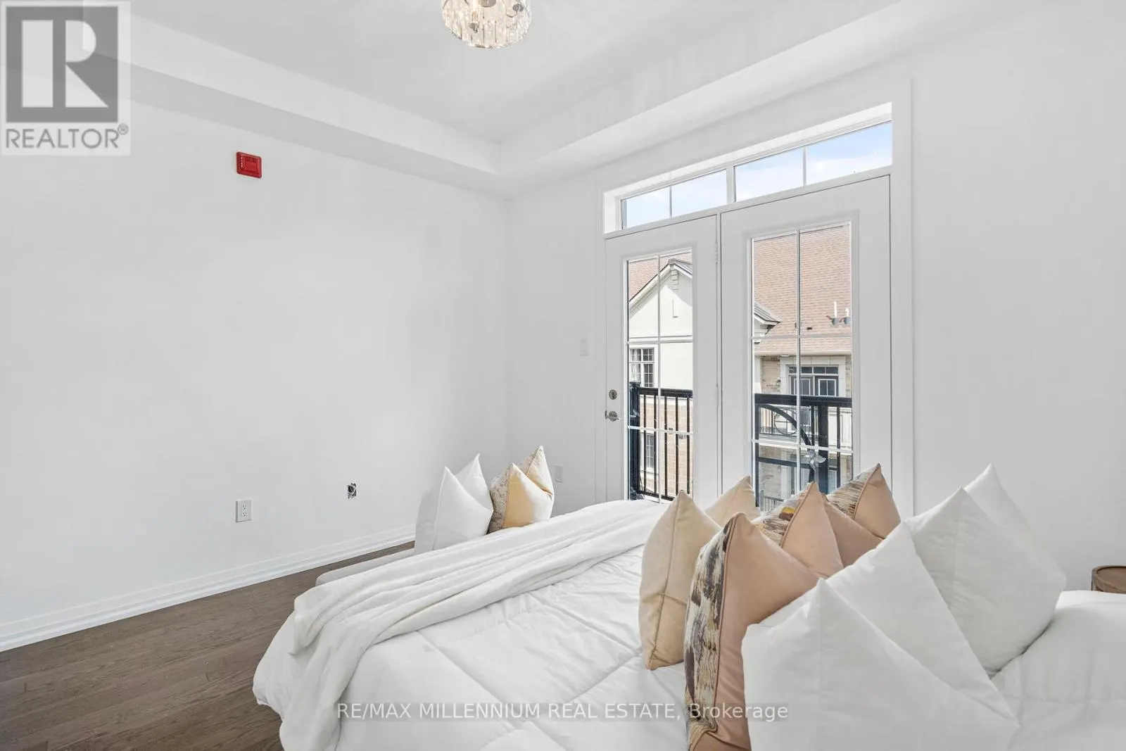 6 - 62 PRESTON MEADOW AVENUE