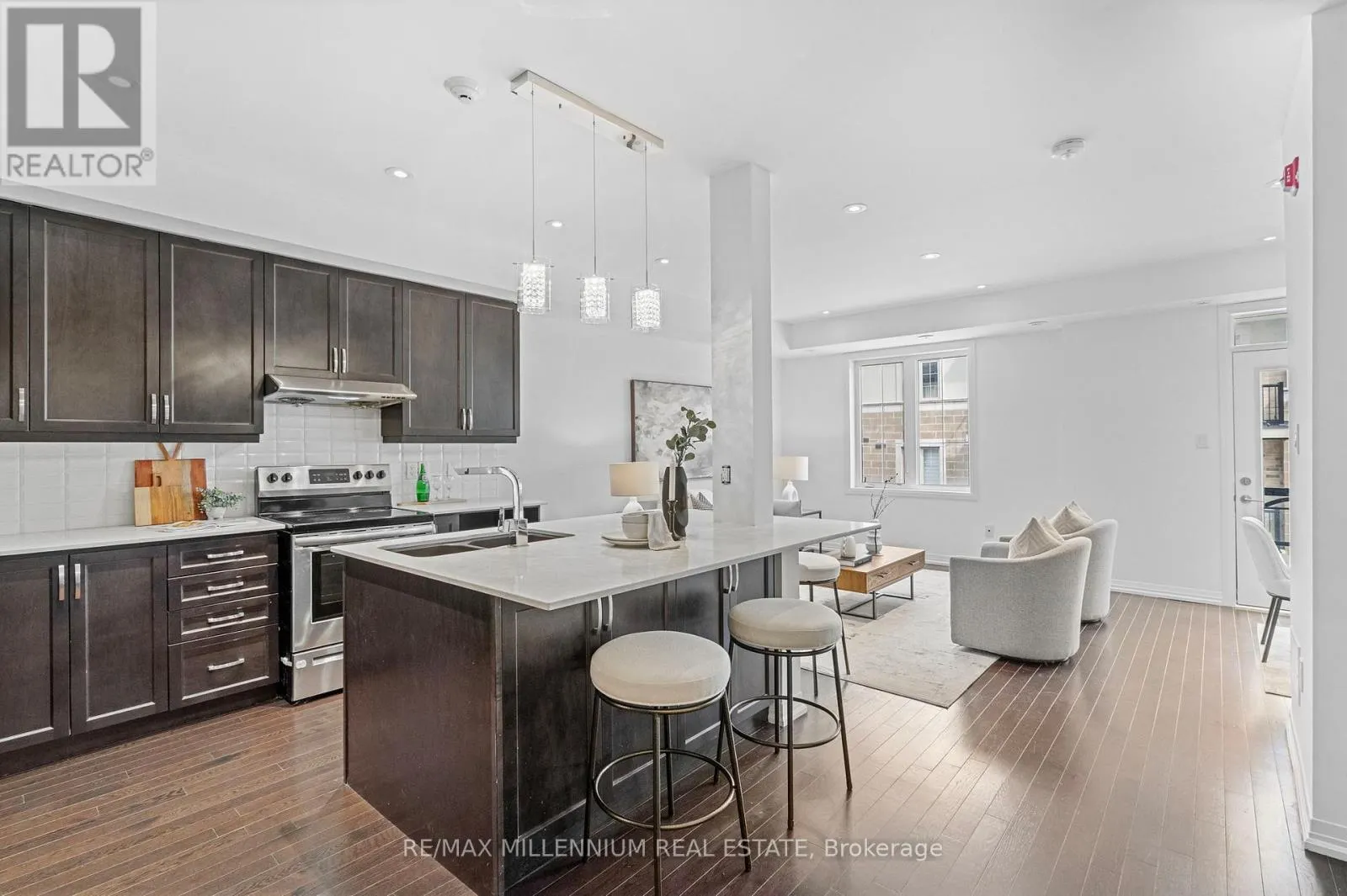 6 - 62 PRESTON MEADOW AVENUE