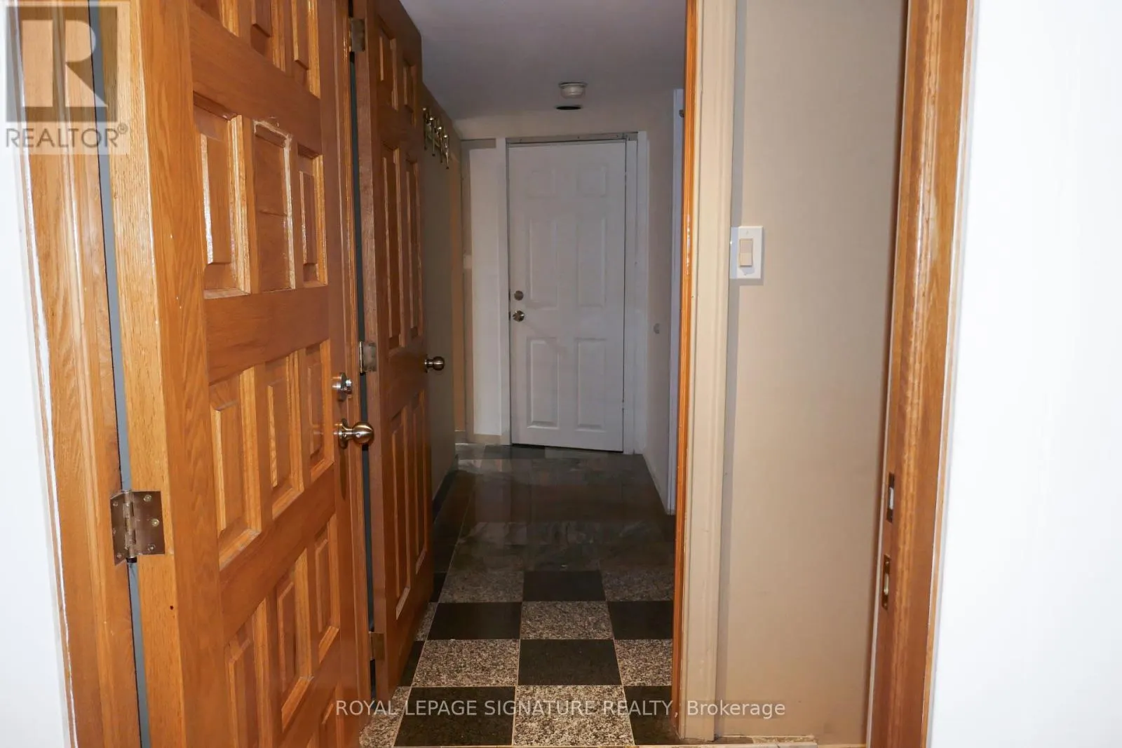 LOWER - 603 ANNETTE STREET