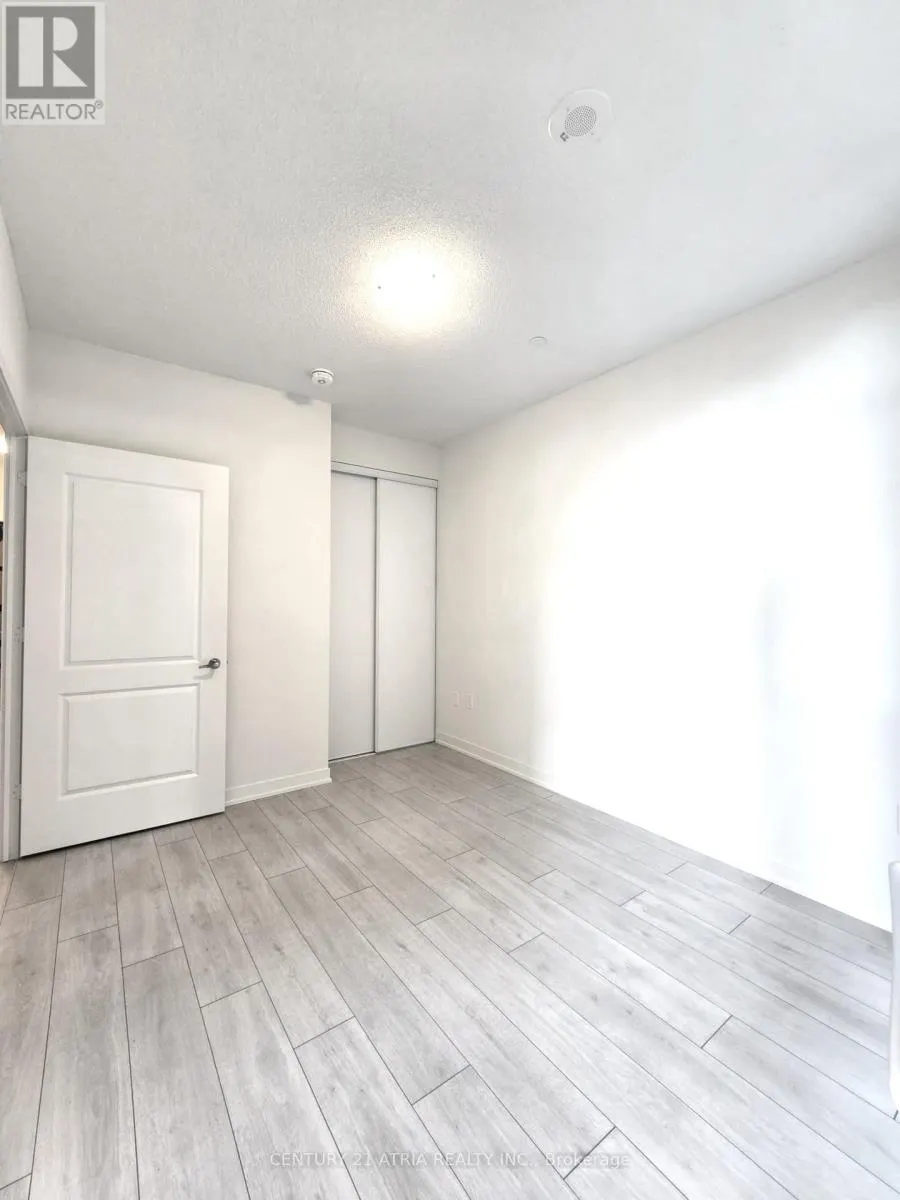 409 - 38 ANNIE CRAIG DRIVE