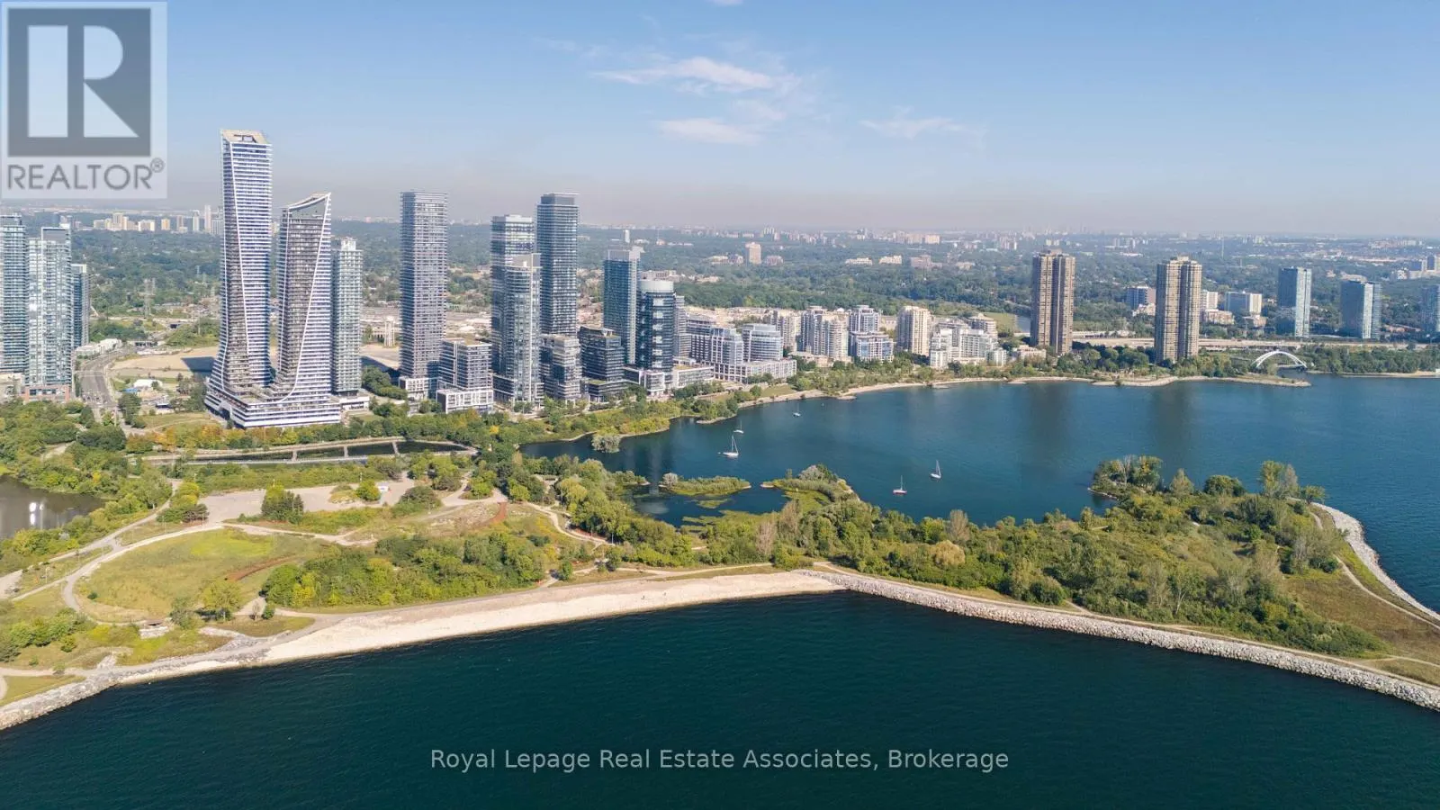 916 - 30 SHORE BREEZE DRIVE